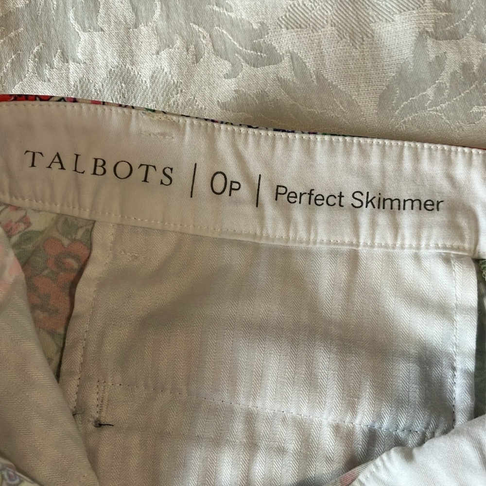 Talbots Perfect Skimmer Floral in EUC PRICE DROP! - Picture 5 of 9